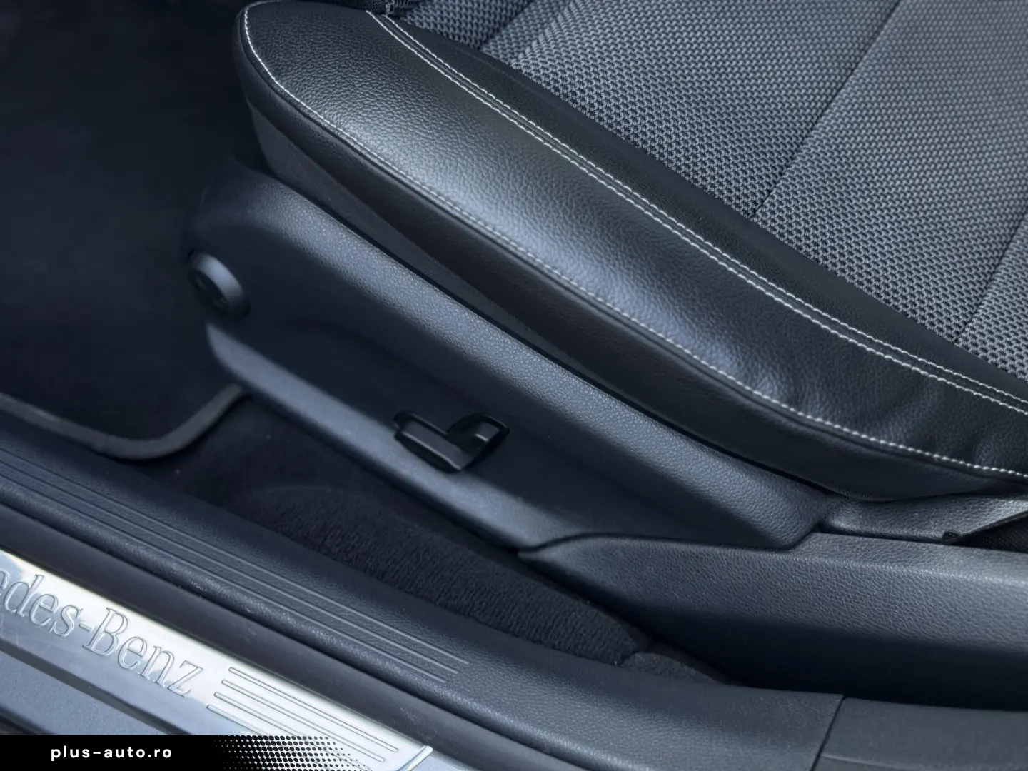 E220d   Aut   194cp   Bord complet digital   Burmester