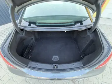 E220d   Aut   194cp   Bord complet digital   Burmester