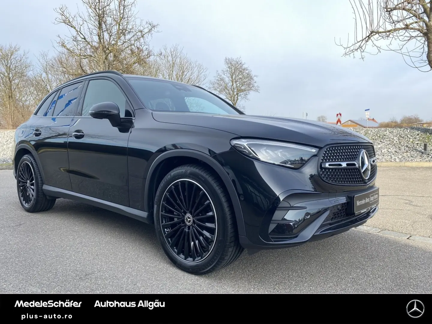 MERCEDES-BENZ GLC 220 d 4M AMG AHK Night LED 9G Kam Totw 20