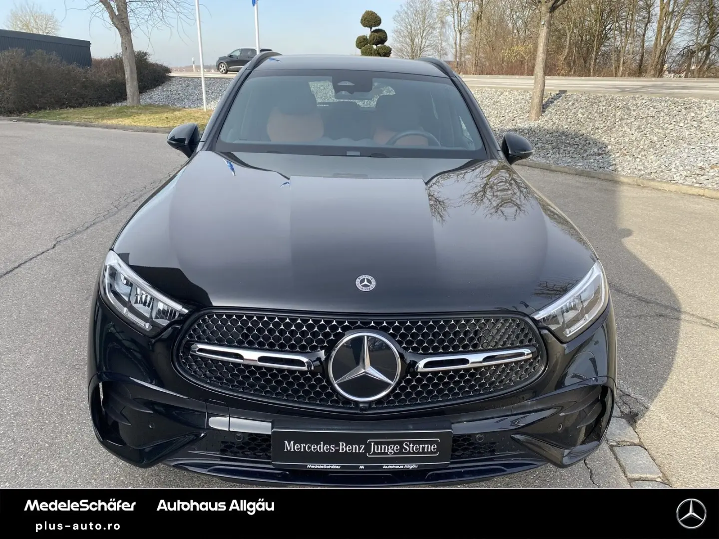 MERCEDES-BENZ GLC 220 d 4M AMG AHK Night LED 9G Kam Totw 20