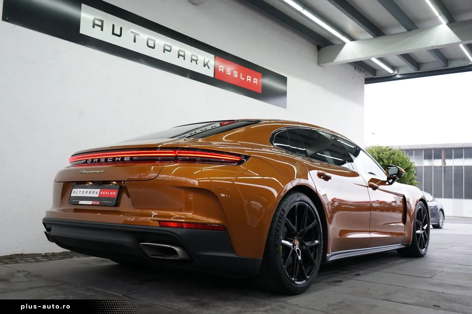 PORSCHE Panamera 4 E-Hybrid Executive New-Modell Long