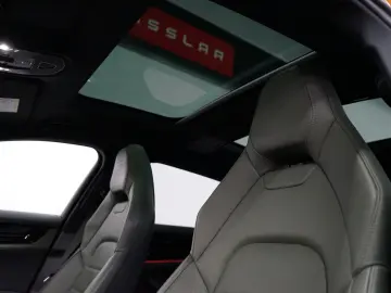 PORSCHE Panamera 4 E-Hybrid Executive New-Modell Long