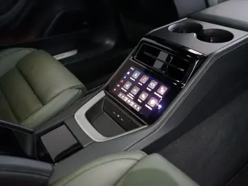 PORSCHE Panamera 4 E-Hybrid Executive New-Modell Long