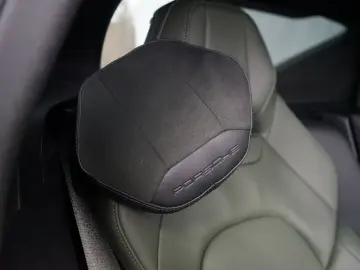 PORSCHE Panamera 4 E-Hybrid Executive New-Modell Long