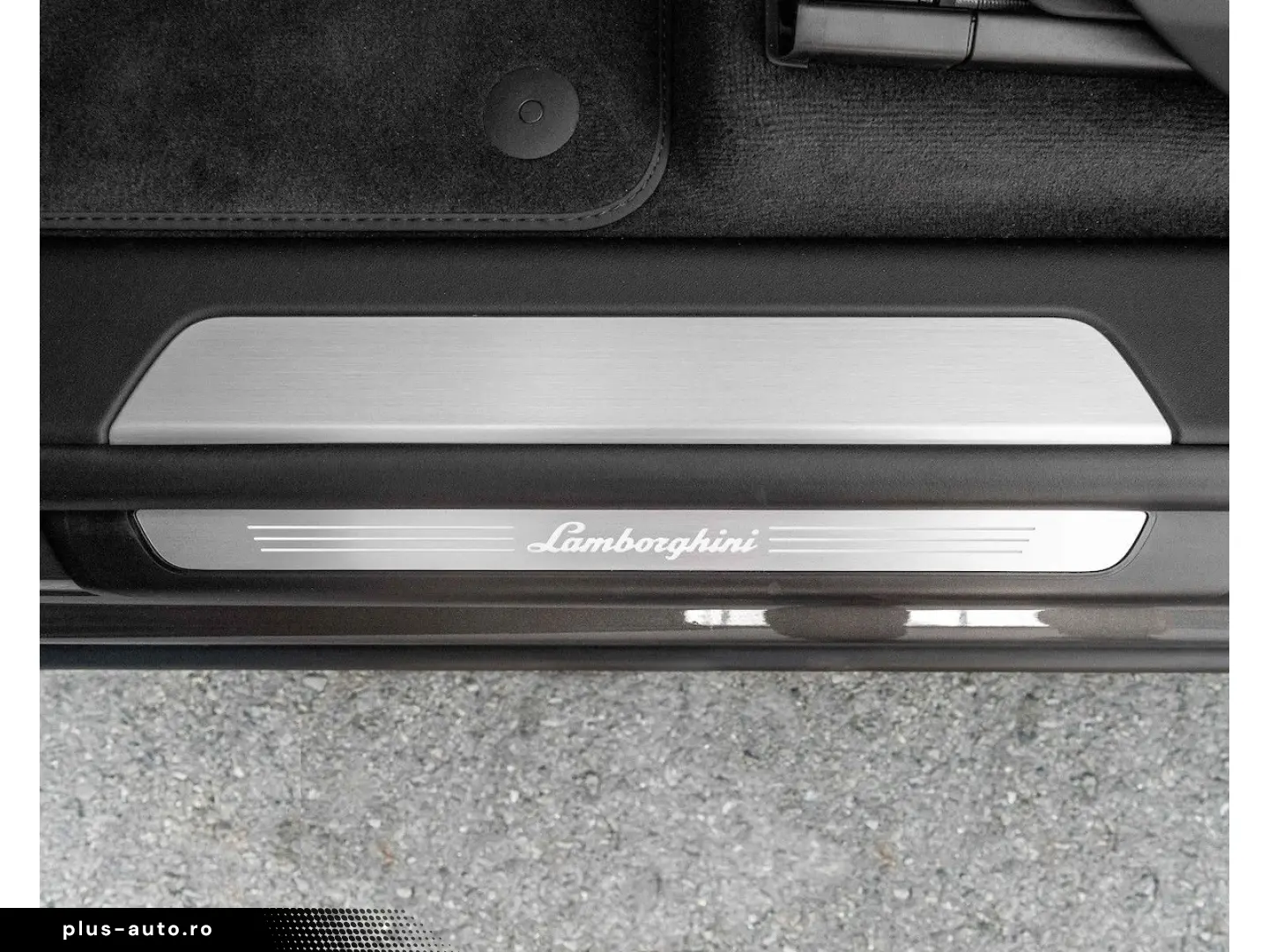 LAMBORGHINI Urus 4.0 V8 Auto. PANO 23 360  B&O HUD CARBON VO