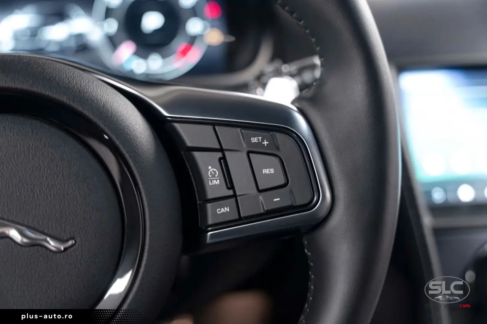 Jaguar F-Type Coupe R-Dynamic Performance Meridian LED