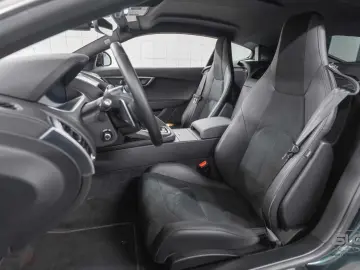 Jaguar F-Type Coupe R-Dynamic Performance Meridian LED