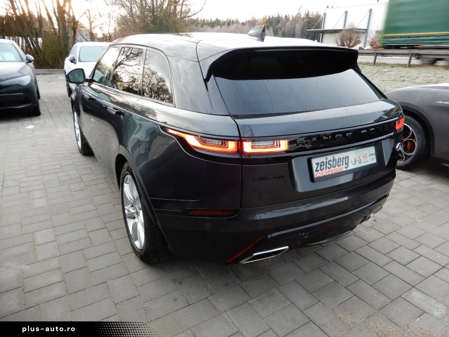 LAND ROVER Range Rover Velar R-Dyn.Hybrid TOP Aust Inz mögl