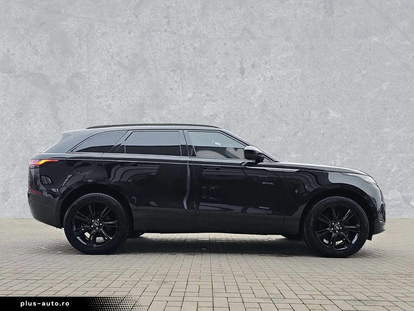 LAND ROVER Range Rover Velar P400e AWD S
