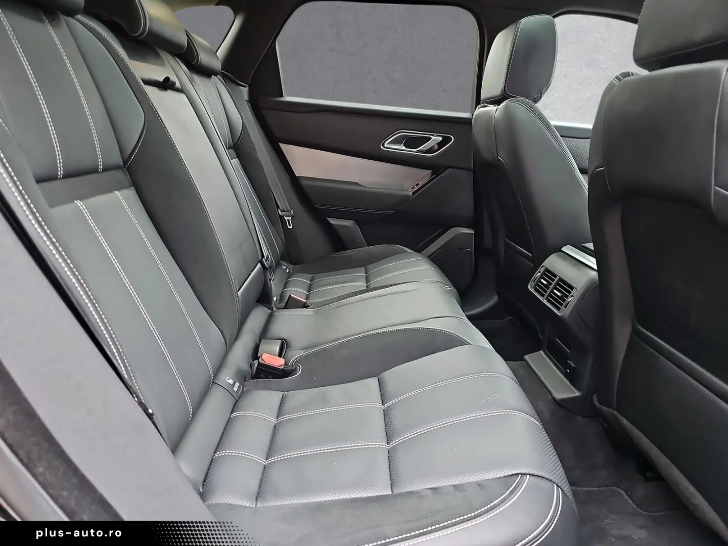 LAND ROVER Range Rover Velar P250 AWD R-Dynamic SE