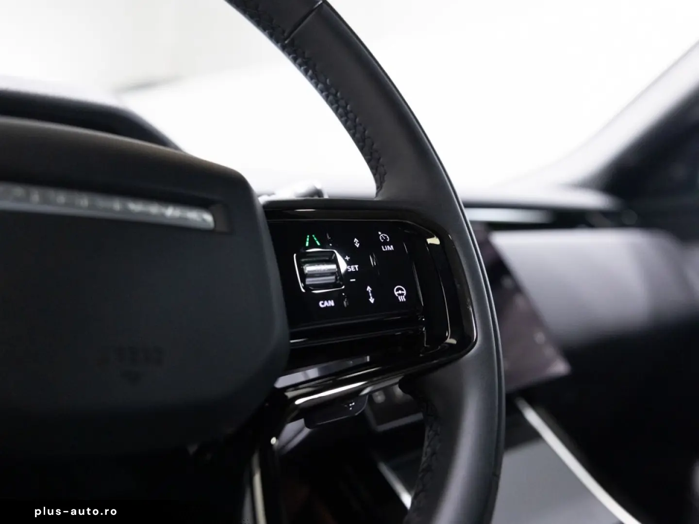 LAND ROVER Range Rover Velar DYNAMIC HSE D300   Pano SD