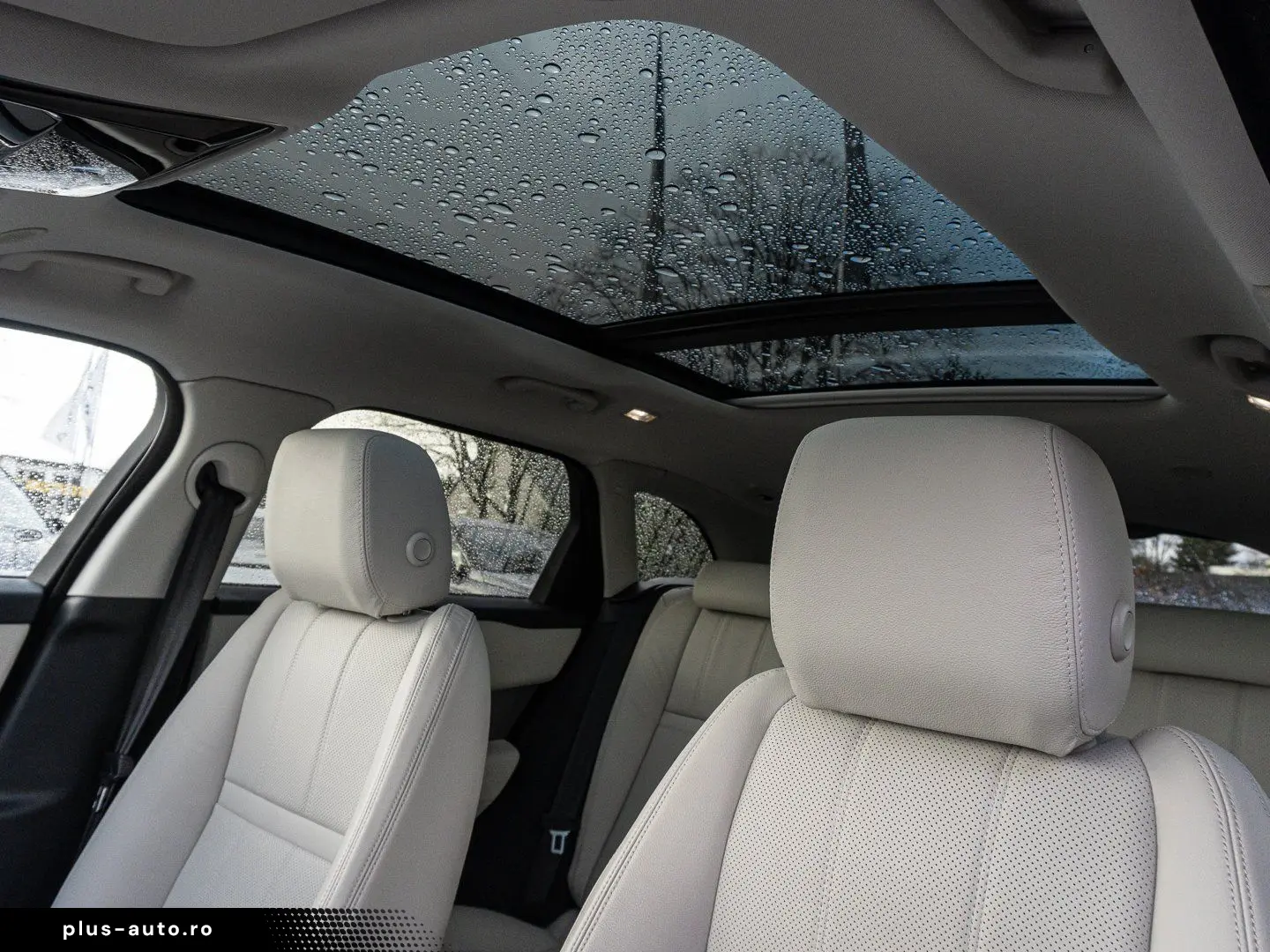 LAND ROVER Range Rover Velar 3.0 d R-Dynamic SE R-Dynamic S