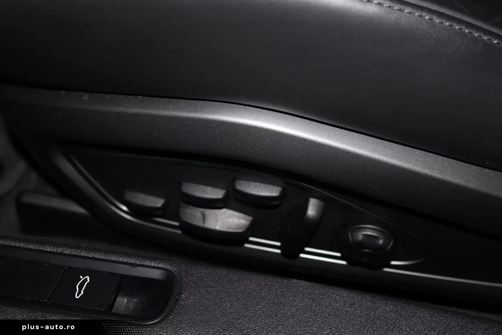 Porsche 992 Carrera GTS Cabrio Matrix 18-Wege 360