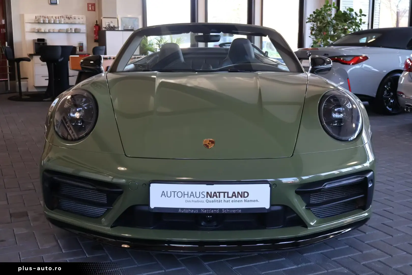 Porsche 992 Carrera GTS Cabrio Matrix 18-Wege 360