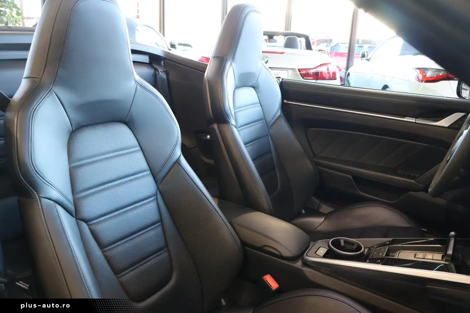 Porsche 992 Carrera GTS Cabrio Matrix 18-Wege 360