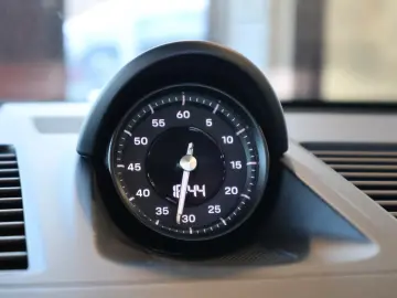 Porsche 992 Carrera GTS Cabrio Matrix 18-Wege 360