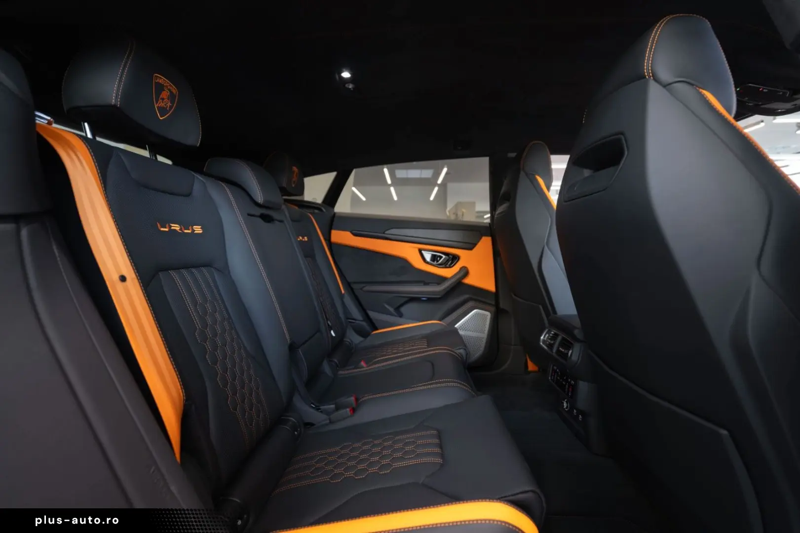 LAMBORGHINI Urus S   Blu Astraeus   B&O
