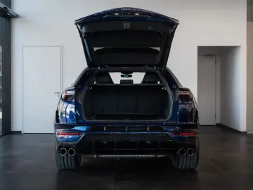 LAMBORGHINI Urus S   Blu Astraeus   B&O
