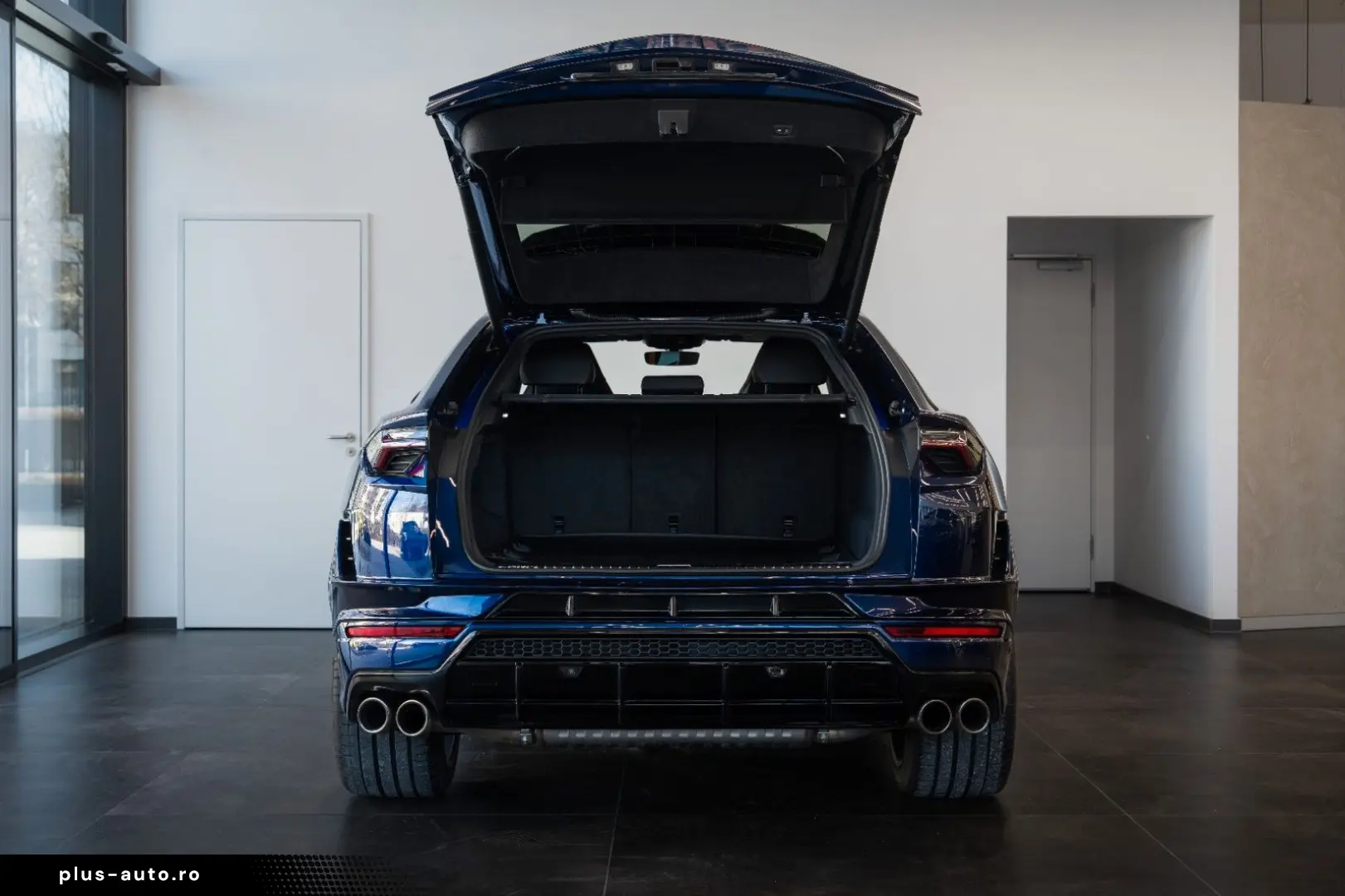 LAMBORGHINI Urus S   Blu Astraeus   B&O