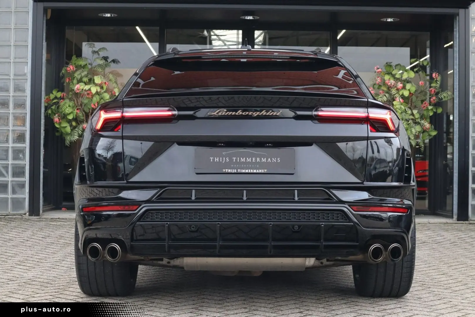 LAMBORGHINI Urus S   Akrapovic  Keramisch  Bang&Olufsen  Mas