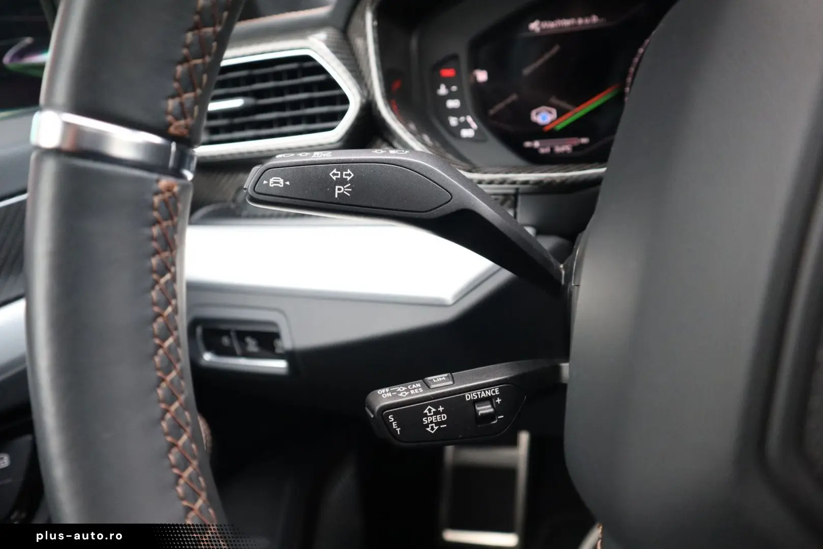 LAMBORGHINI Urus S   Akrapovic  Keramisch  Bang&Olufsen  Mas