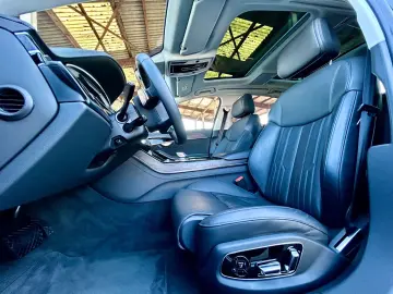 AUDI A8 50 TDI LANG   LUFTFEDERUNG   ALLRAD-LENKUNG