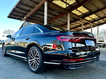 AUDI A8 50 TDI LANG   LUFTFEDERUNG   ALLRAD-LENKUNG