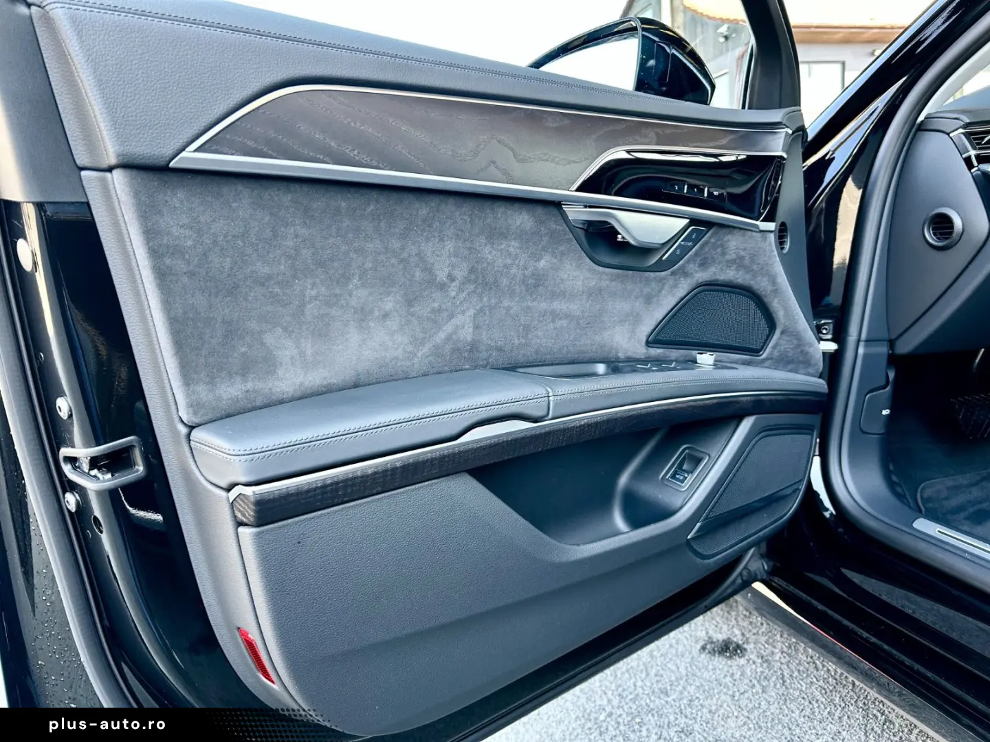 AUDI A8 50 TDI LANG   LUFTFEDERUNG   ALLRAD-LENKUNG