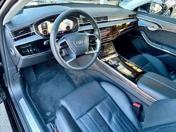 AUDI A8 50 TDI LANG   LUFTFEDERUNG   ALLRAD-LENKUNG