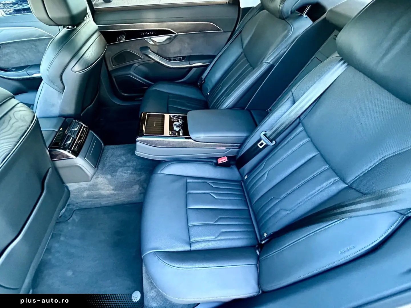 AUDI A8 50 TDI LANG   LUFTFEDERUNG   ALLRAD-LENKUNG