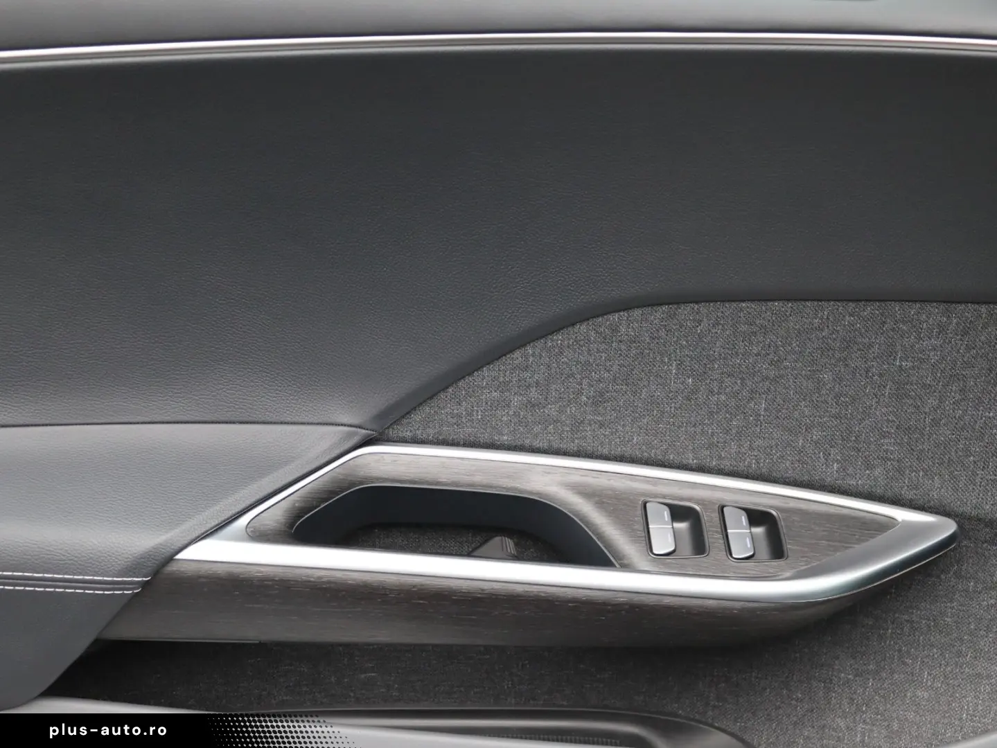 LUCID Air Touring Dual-Motor AWD