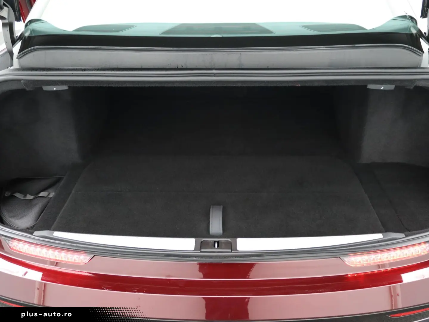 LUCID Air Touring Dual-Motor AWD