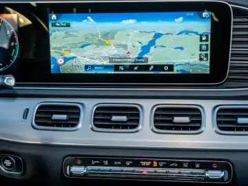 Mercedes-Benz GLE 350 de 4M AMG NIGHT