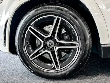 Mercedes-Benz GLE 400 d 4M