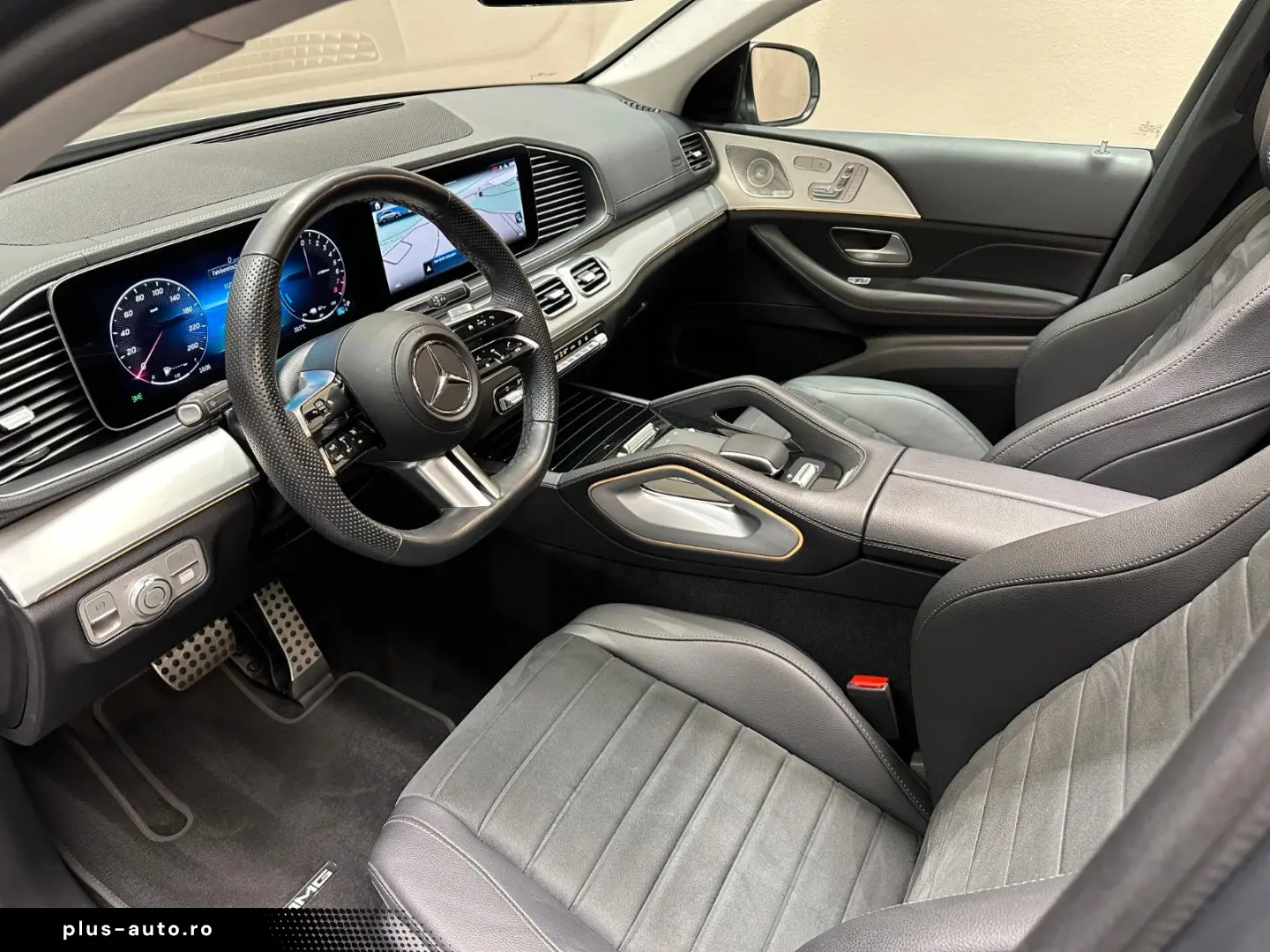 MERCEDES-BENZ GLE400 e 4M Coupe AMG LINE  1.HAND PANO BURM