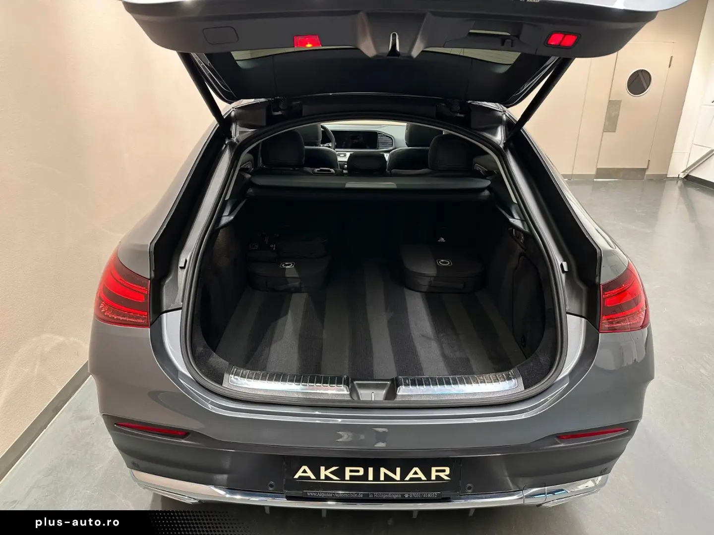 MERCEDES-BENZ GLE400 e 4M Coupe AMG LINE  1.HAND PANO BURM