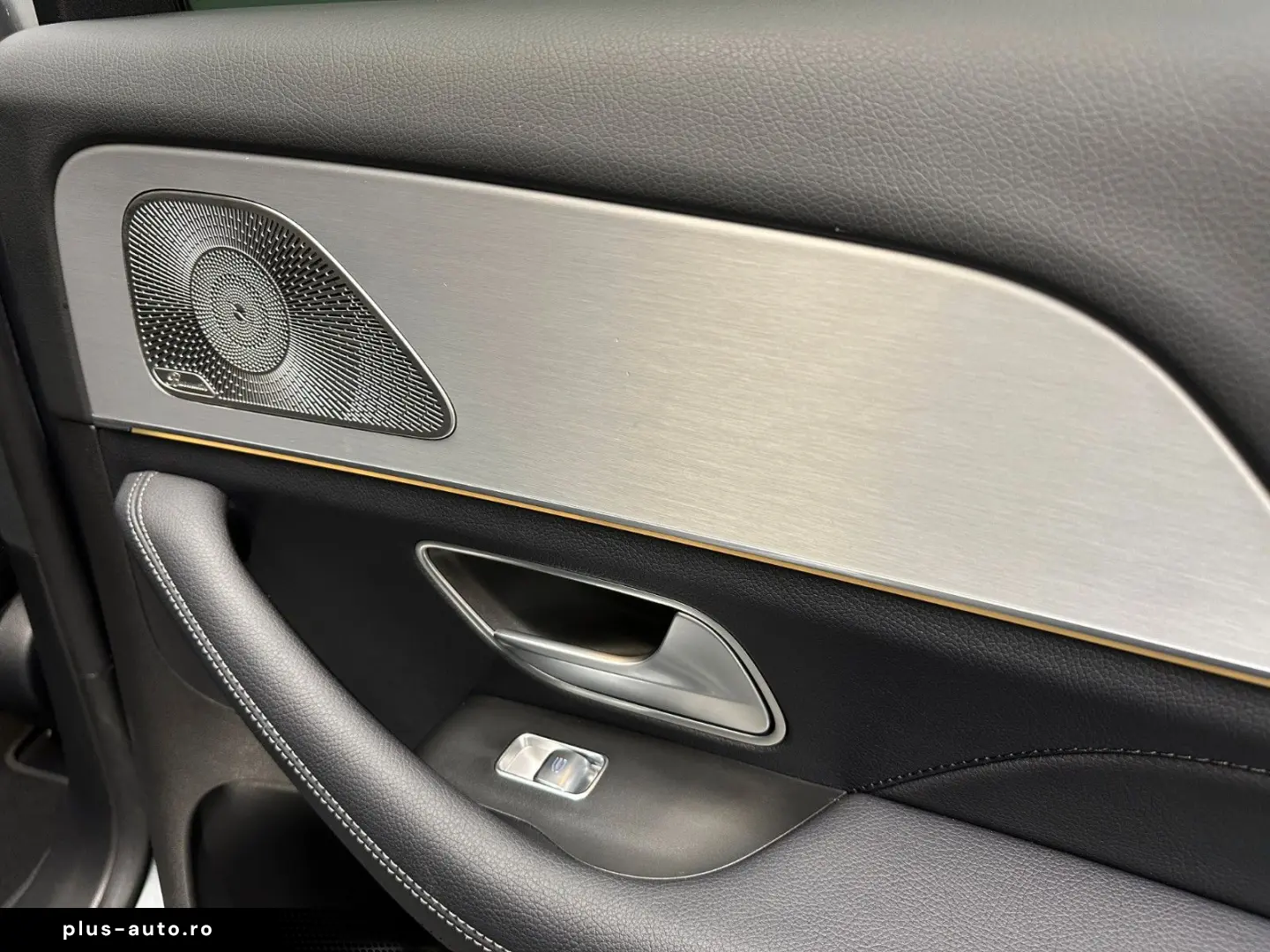 MERCEDES-BENZ GLE400 e 4M Coupe AMG LINE  1.HAND PANO BURM