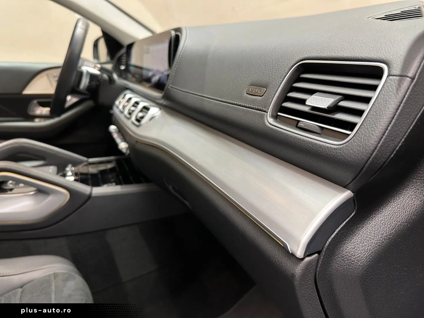 MERCEDES-BENZ GLE400 e 4M Coupe AMG LINE  1.HAND PANO BURM