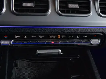 Mercedes-Benz GLE 350 d AMG 4MATIC NIGHT SPUR TOT PANO