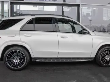Mercedes-Benz GLE 350 d AMG 4MATIC NIGHT SPUR TOT PANO
