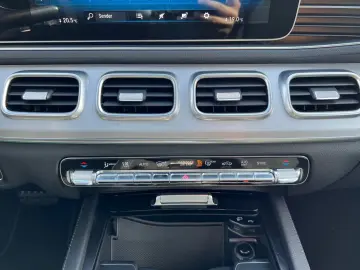 Mercedes-Benz GLE 350 d 4M AMG DISTRONIC Night Pano