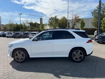 Mercedes-Benz GLE 350 d 4M AMG DISTRONIC Night Pano