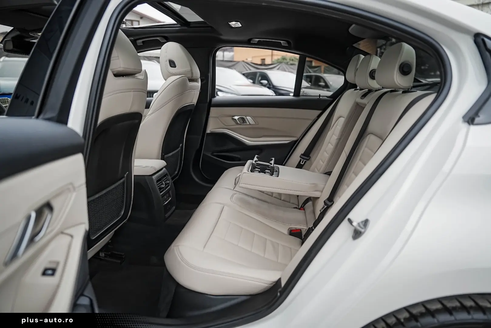 BMW Seria 3 330e Aut. M Sport