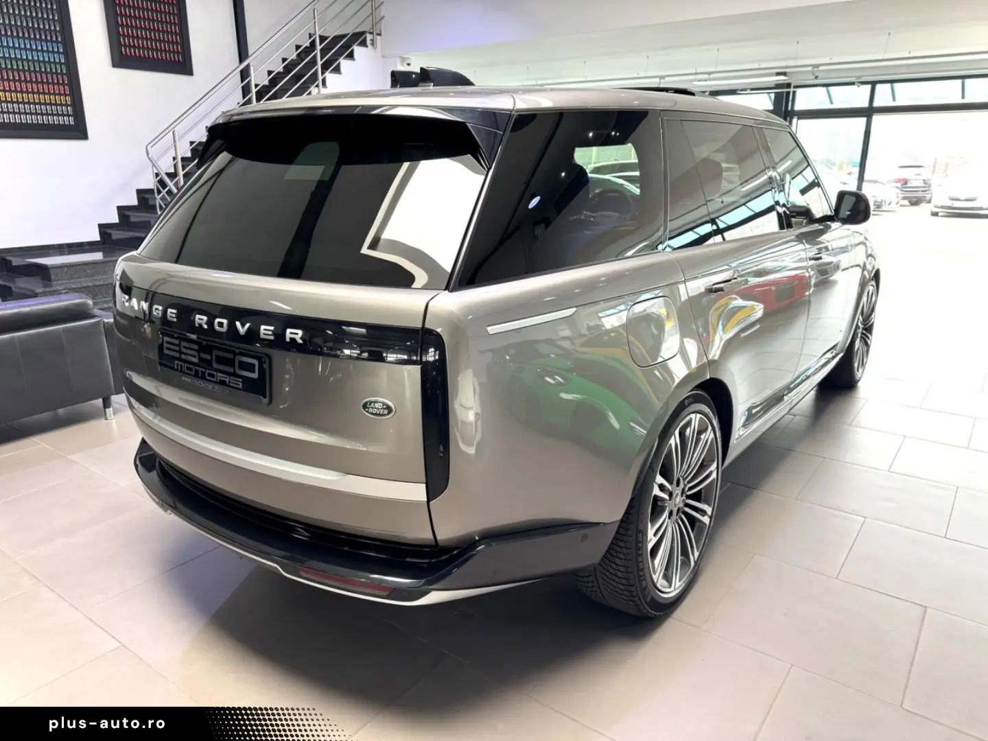 LAND ROVER RANGE ROVER D350 LWB LANG AUTOBIOGRAPHY BUSINESS