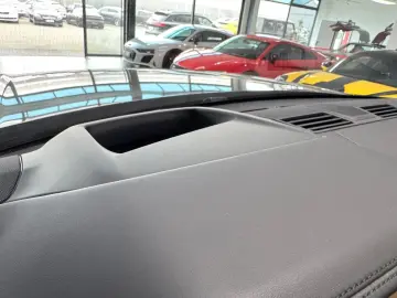 LAND ROVER RANGE ROVER D350 LWB LANG AUTOBIOGRAPHY BUSINESS