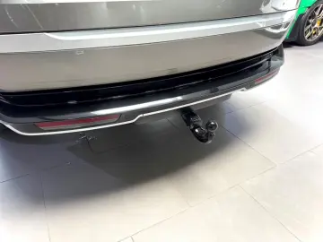 LAND ROVER RANGE ROVER D350 LWB LANG AUTOBIOGRAPHY BUSINESS