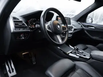 BMW X3 xDrive 20d M-Sport FACEL. AHK LED W-LAN NAVI