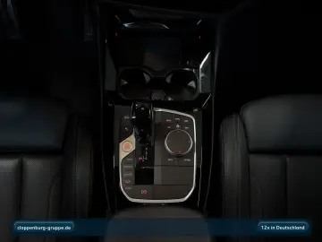 BMW X3 xDrive20d M Sportpaket Navi SHZ KeyGO HiFi