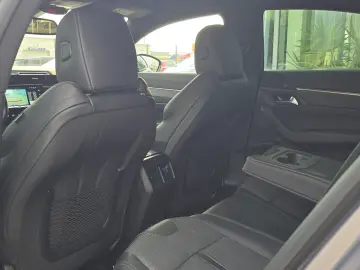 Peugeot 508 1.5 BlueHDi EAT8 Allure Pack