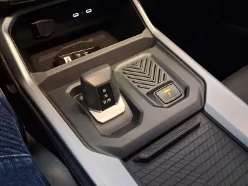 Dacia Bigster 1.8 hibrid FULL dotari